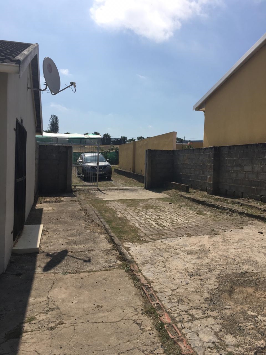To Let 3 Bedroom Property for Rent in Amalinda Eastern Cape